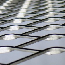 Сетка нержавеющая просечно-вытяжная TR 08Х17Н13М2 10х4х0,84х0,7 мм ТУ 1470-002-46288331-2009